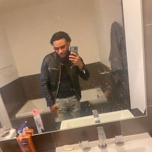 Meet your Posher, Pat